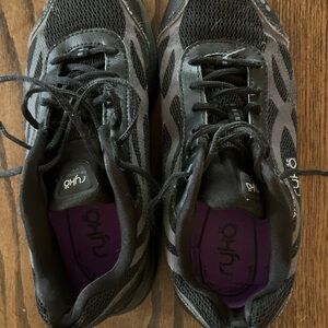 Ryka Women's Black and Gray Sneakers